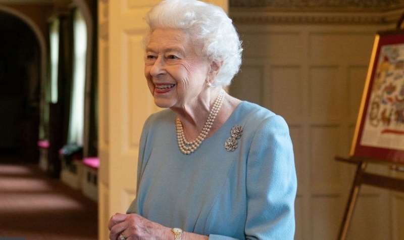 Ini Dia Kisah Berlian -Pembawa Maut- yang Dipakai Ratu Elizabeth II